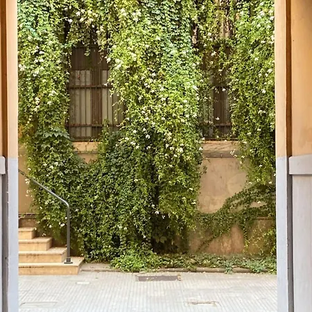 Elena'S Apartment - Piramide Metro Station Rome Exterior photo